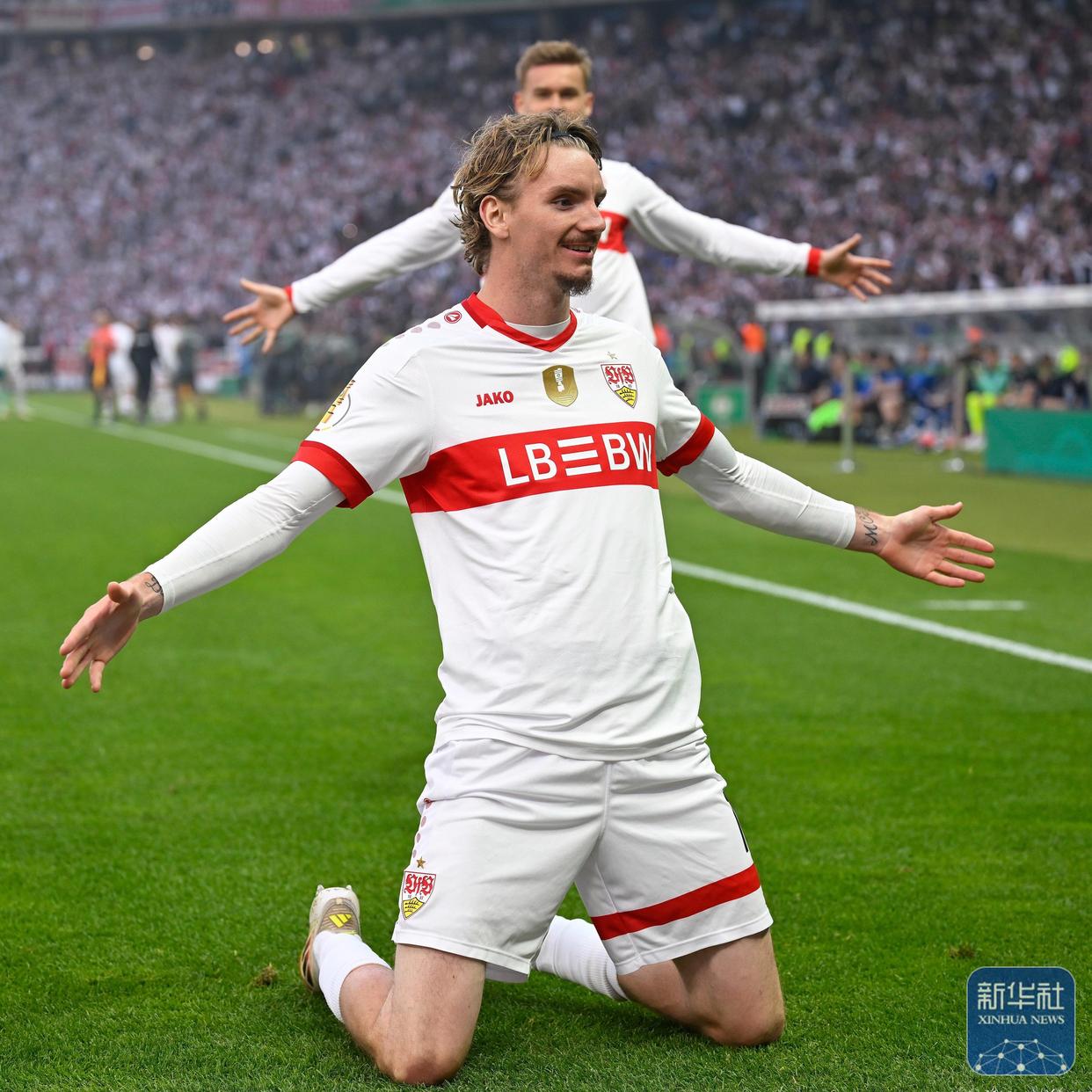 关于斯图加特球员心态调整出色,全队士气高昂备战的信息 关于斯图加特球员心态调整出色,全队士气高昂备战的信息